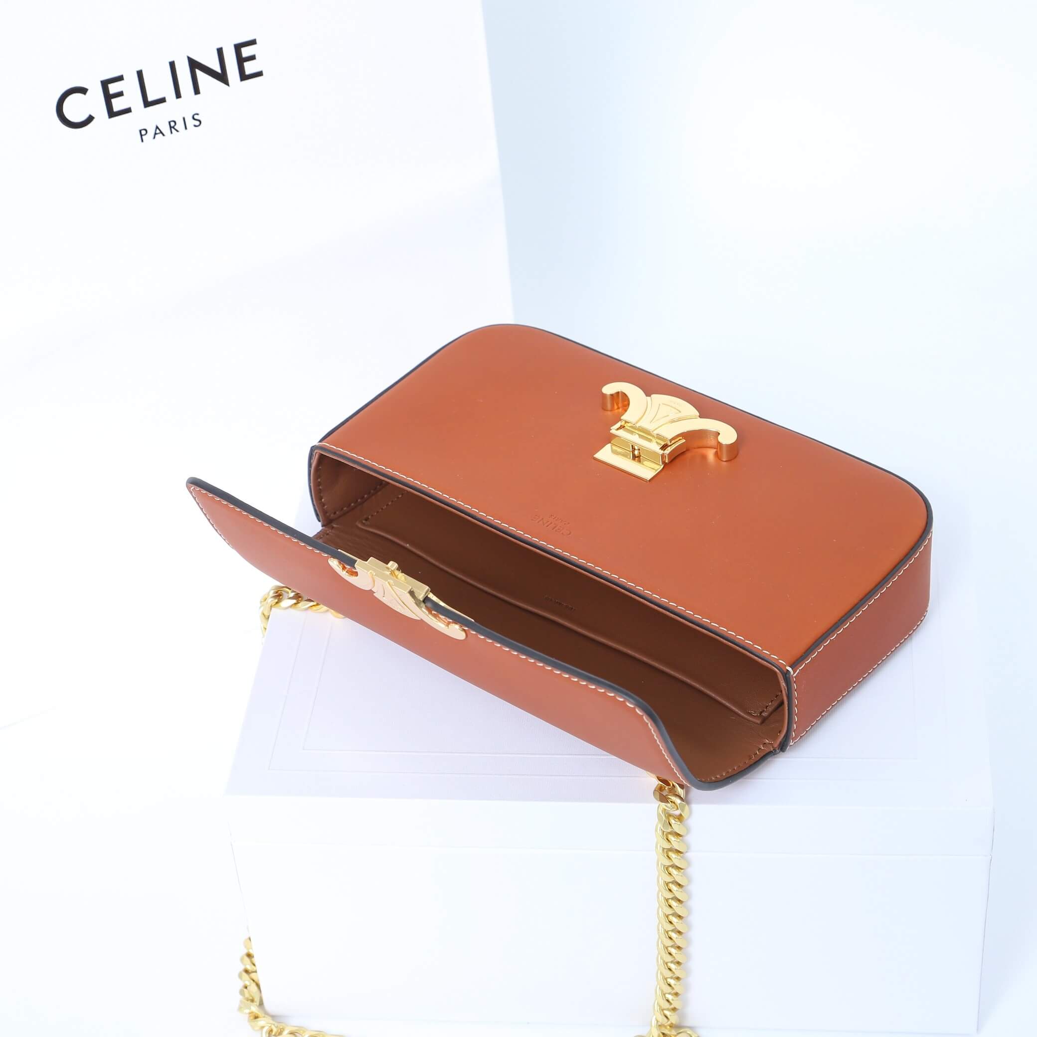 Brown CELINE CLAUDE shiny cowhide leather chain shoulder bag - Image 8
