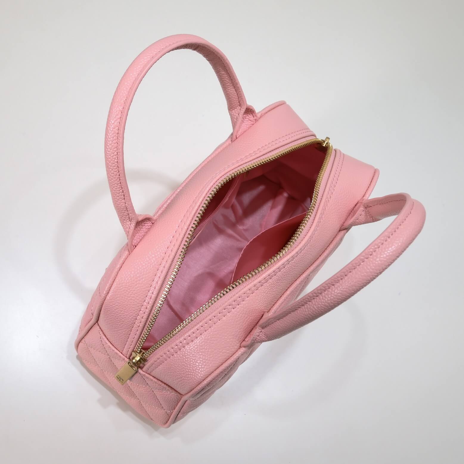 CHANEL Medium Vintage Boston Bag - Image 8