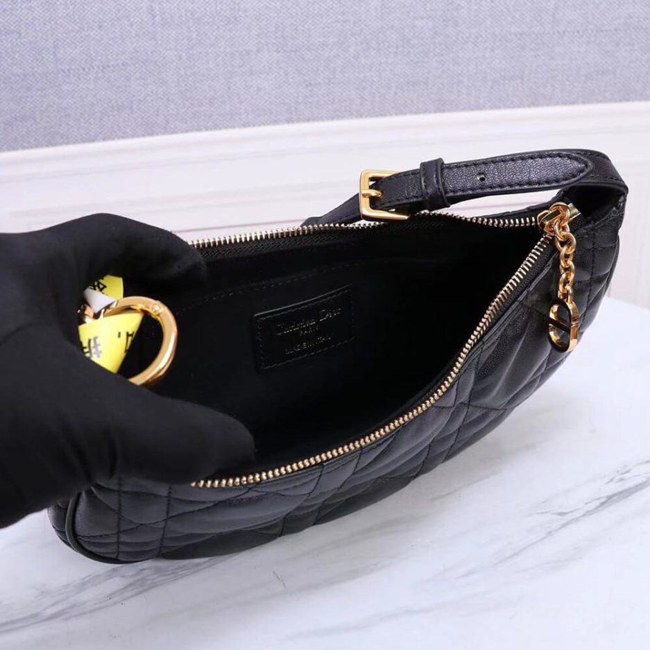 Black CD LOUNGE BAG - Image 8