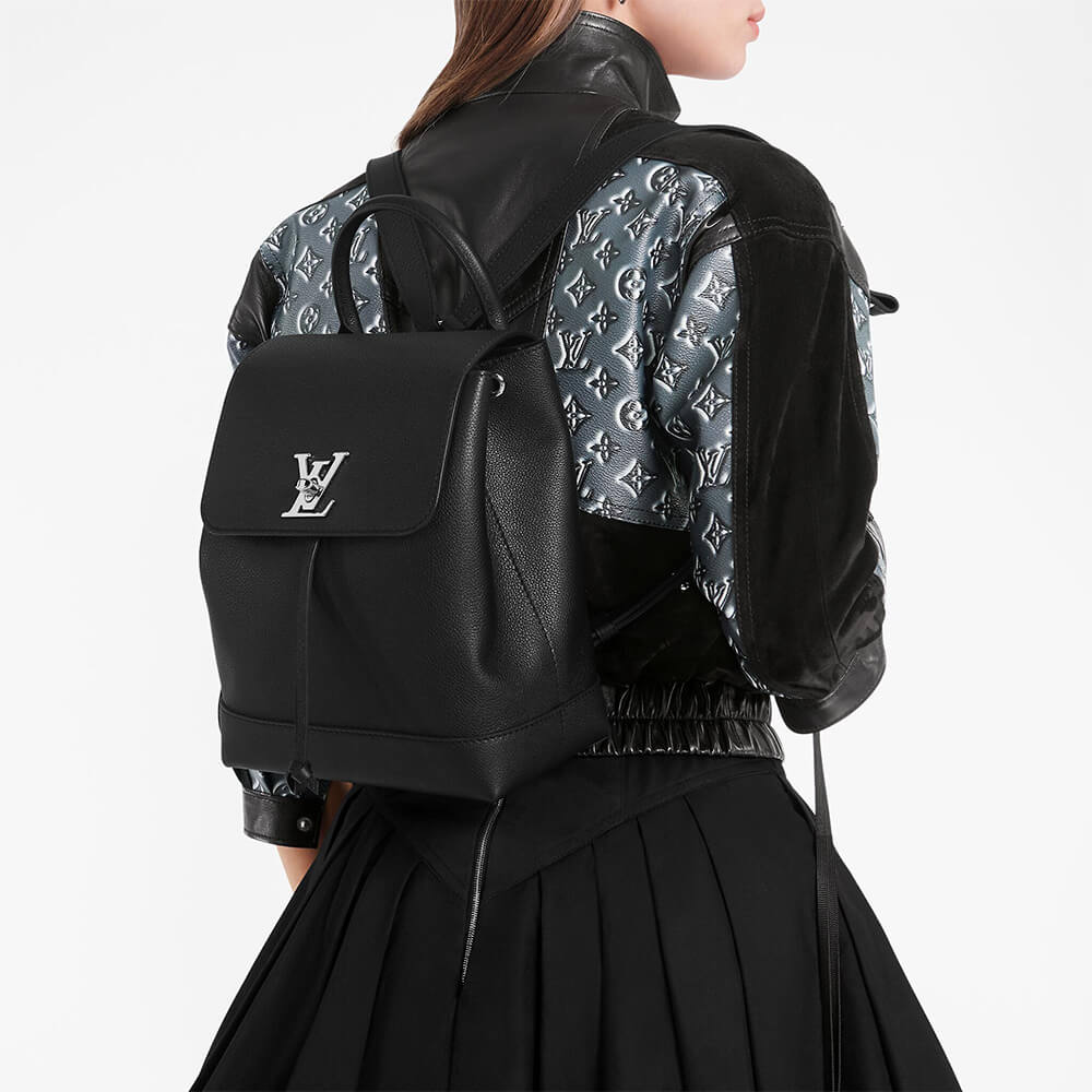 LV LOCKME BACKPACK - Image 8