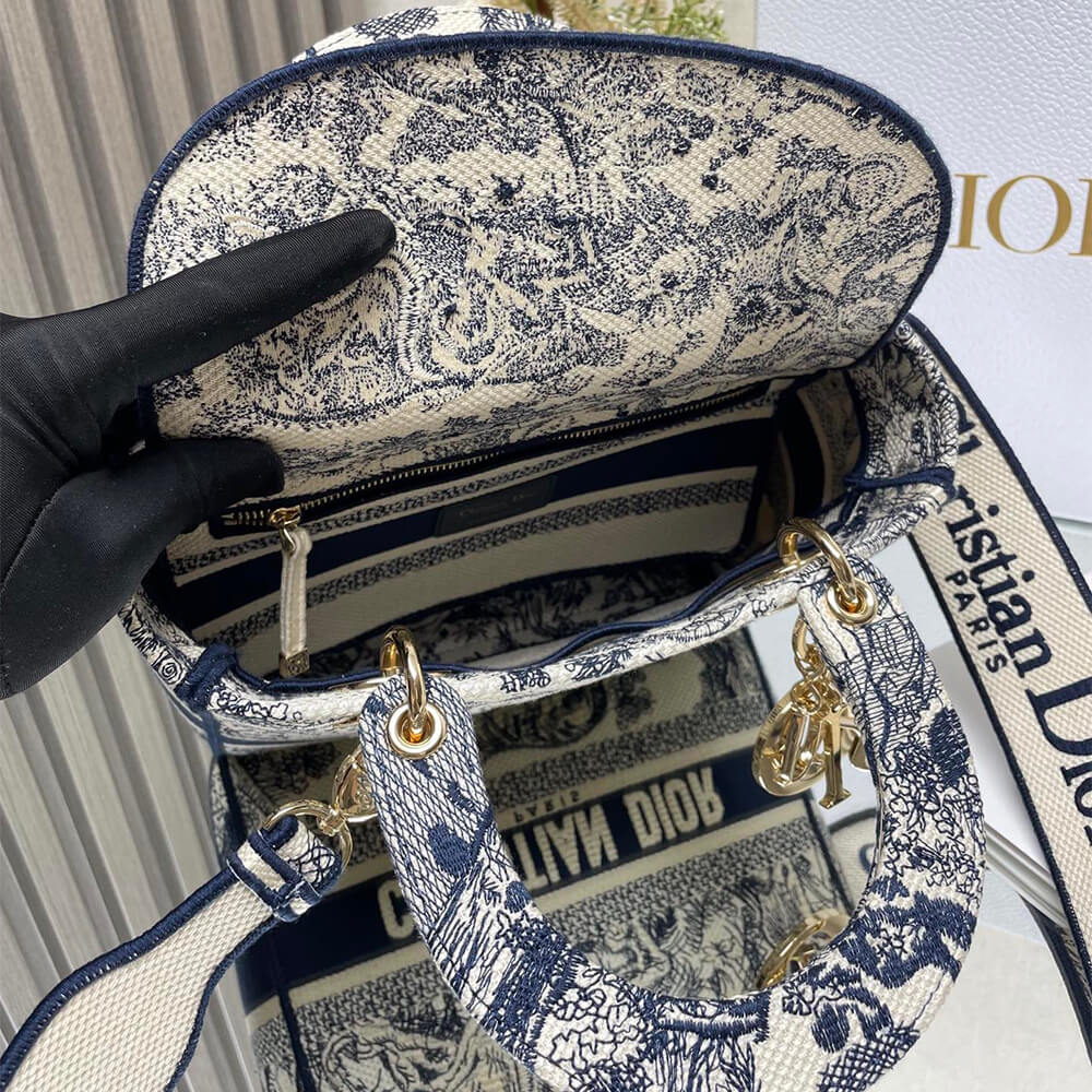 Dior Medium Lady D-Lite Bag - Image 8