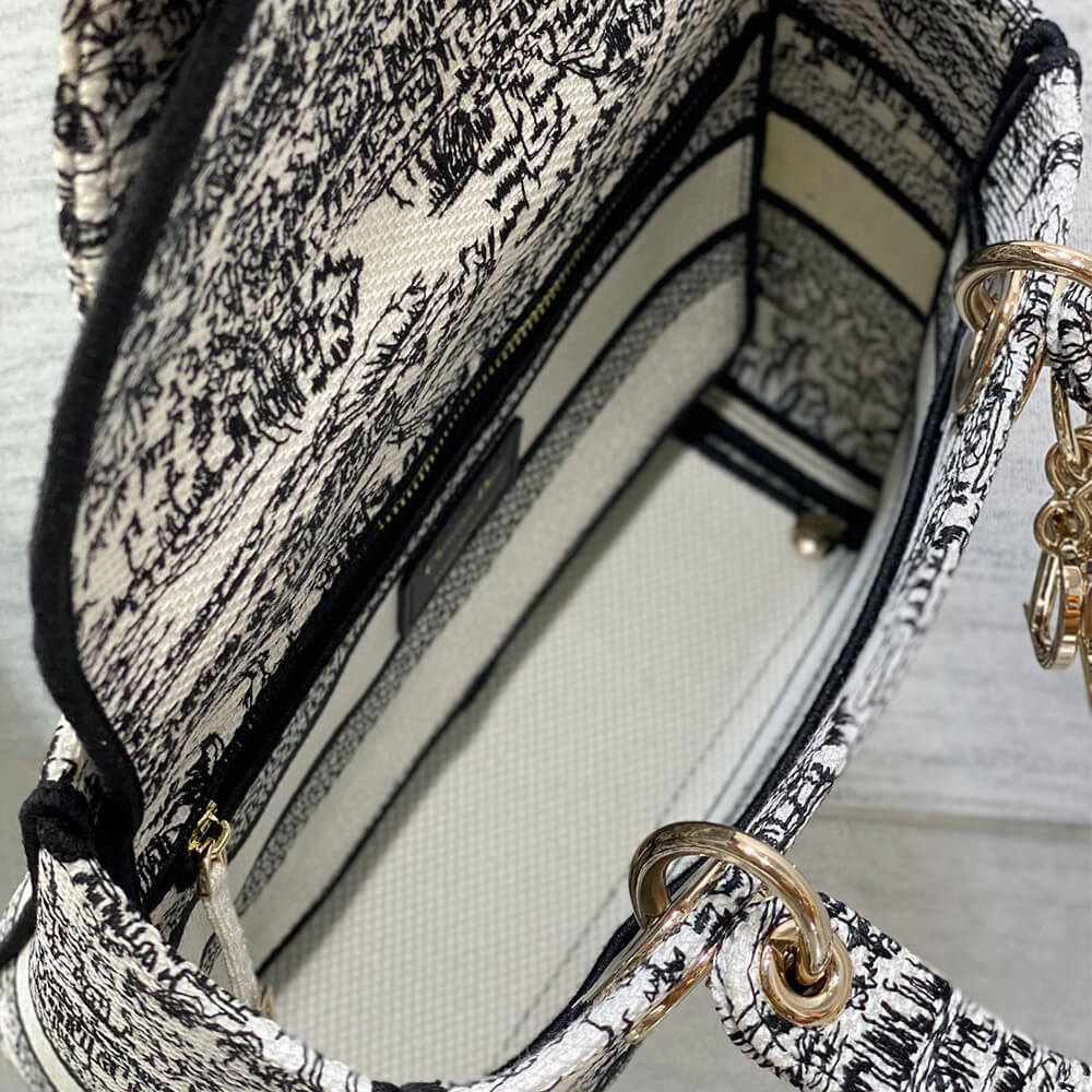 Dior Medium Lady D-Lite Bag - Image 8