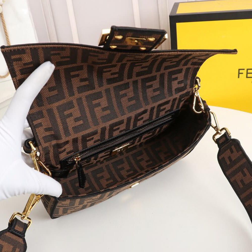 Fendi Baguette - Image 8