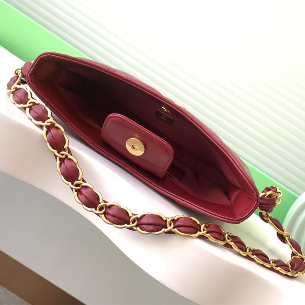 CHANEL Hippie Bag - Image 8