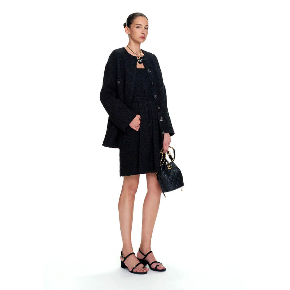 CHANEL Drawstring Bag - Image 8