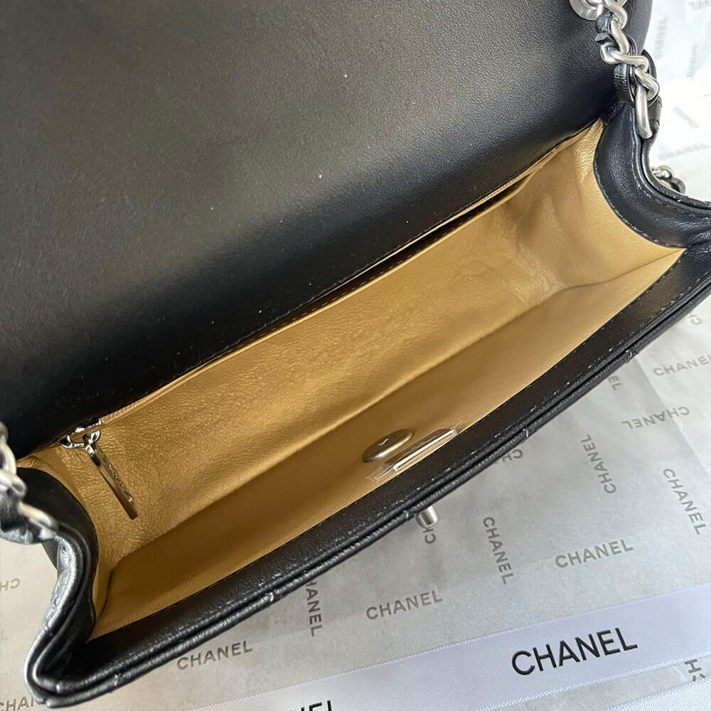 Chanel Pearl Crush Mini Rectangular Flap - Image 8