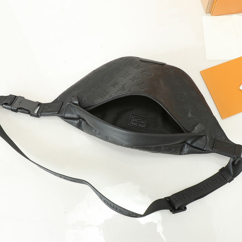 LV Discovery Bumbag PM - Image 8
