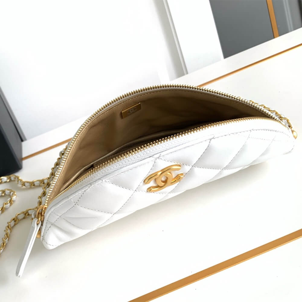 Chanel Waist bag - Image 8