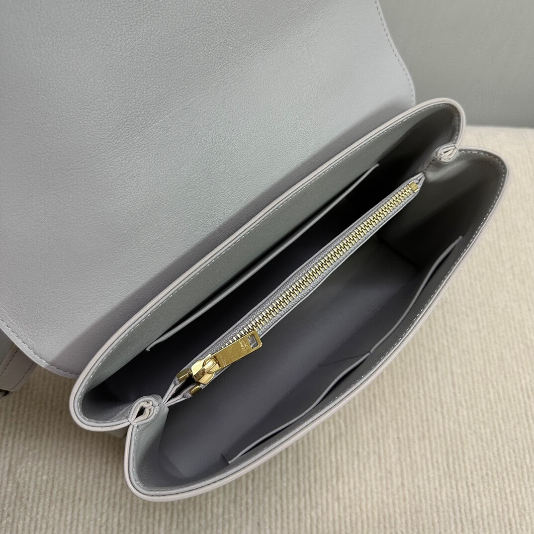 CELINE Medium size NINO bag in soft cow leather - Image 9