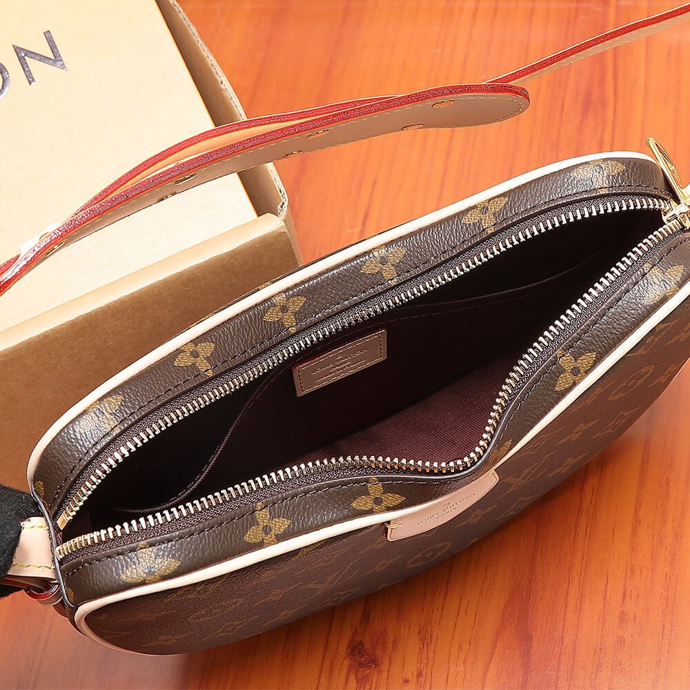 LV Croissant MM - Image 9