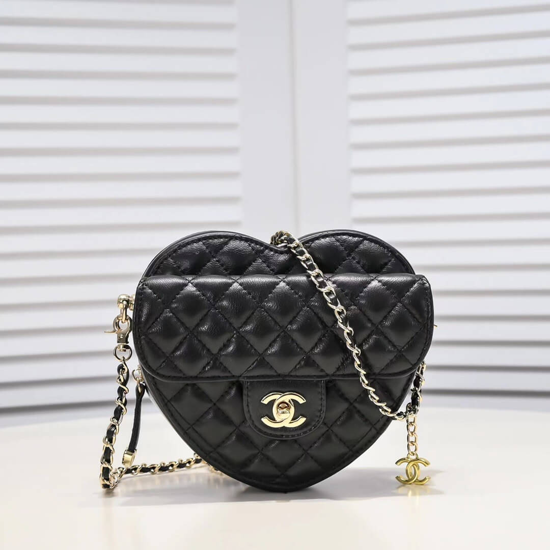 Chanel love bag - Image 2
