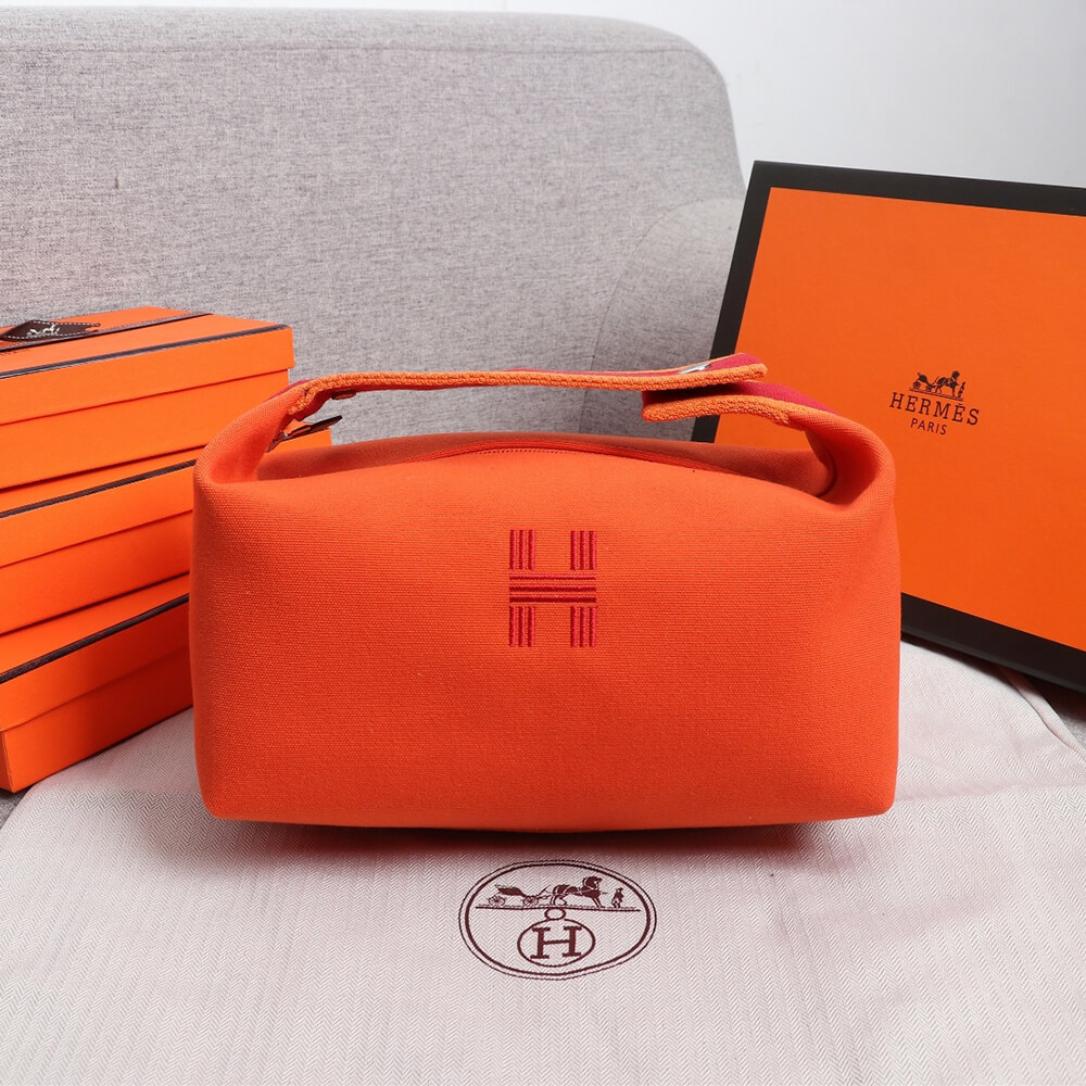 Hermes toiletery bag - Image 2