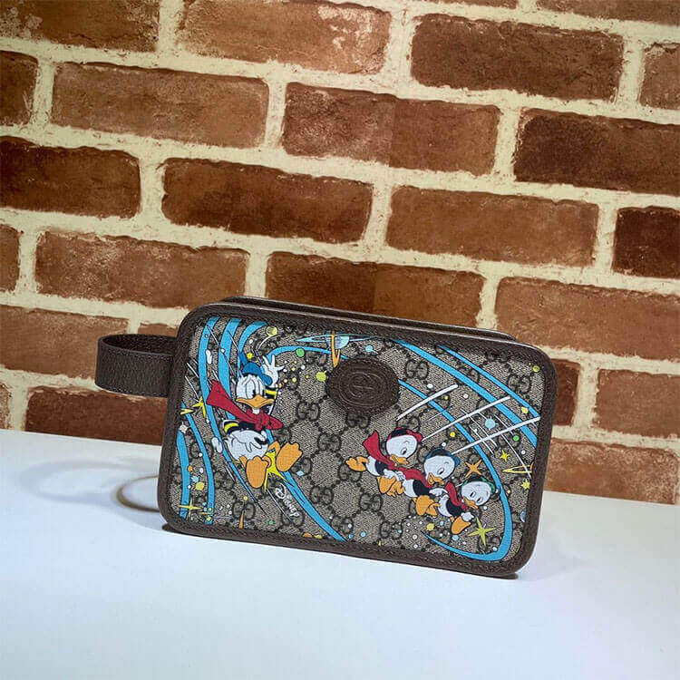 Disney x Gucci Donald Duck Cosmetic Case - Image 2
