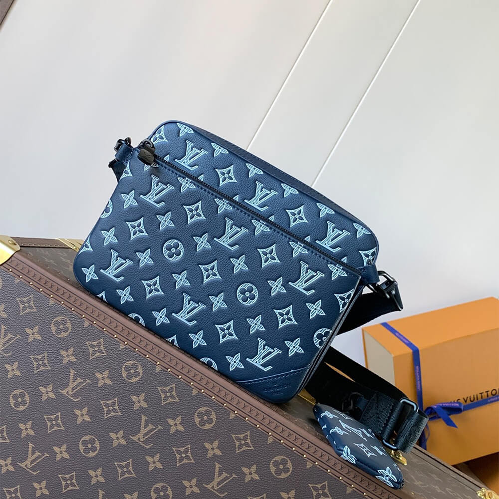 LV rio Messenger Bag - Image 2