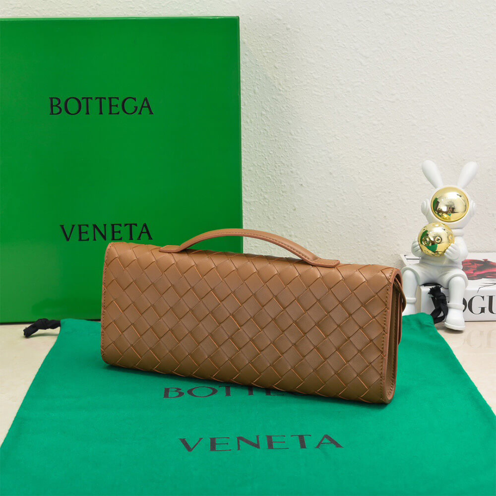 Brown Bottega Veneta Andiamo Clutch (Best
GRADE) - Image 3