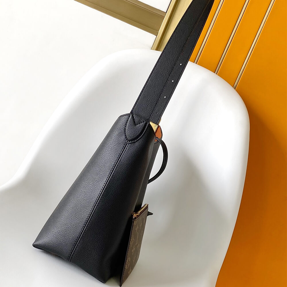 LV Low Key Hobo PM - Image 3