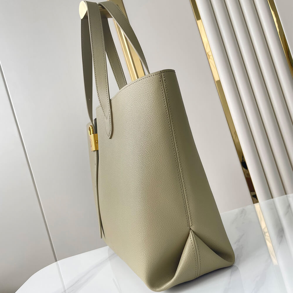 LV Low Key Cabas MM - Image 3