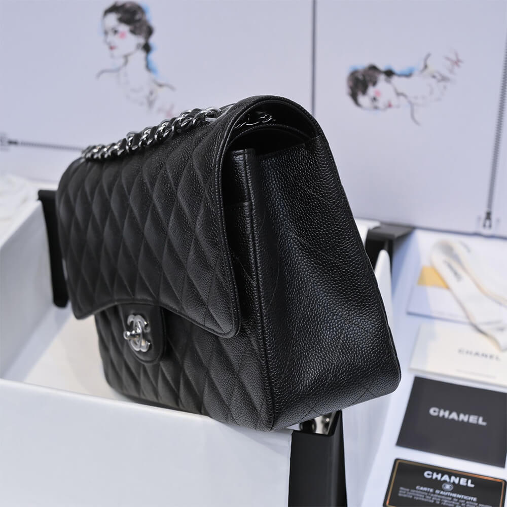 CHANEL LARGE CLASSIC HANDBAG - Image 3