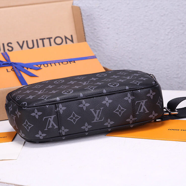 LV Bumbag - Image 4