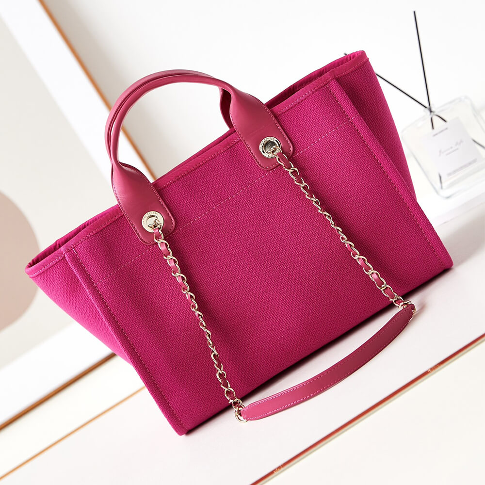 Chanel Small Tote Bag - Image 4