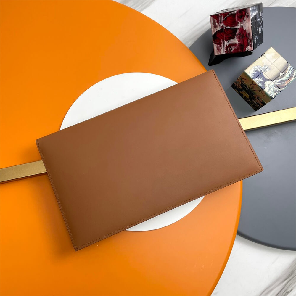 taupe YSL UPTOWN POUCH IN GRAIN DE POUDRE EMBOSSED LEATHER - Image 4