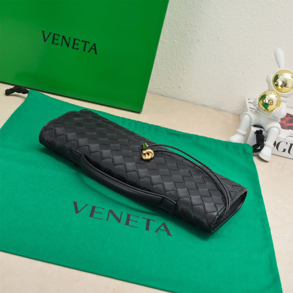 Black Bottega Veneta Andiamo Clutch (Best
GRADE) - Image 5