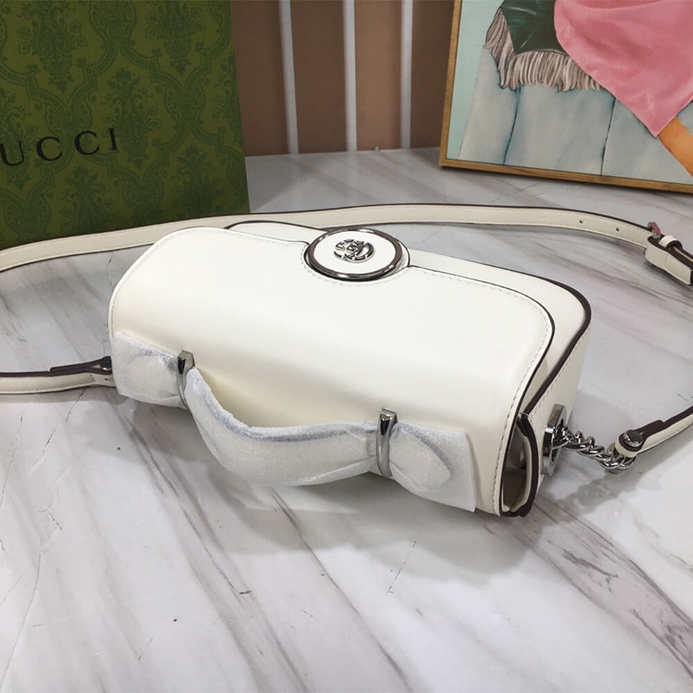 Gucci Petite GG mini shoulder bag - Image 5