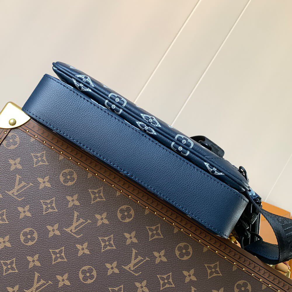 LV rio Messenger Bag - Image 5