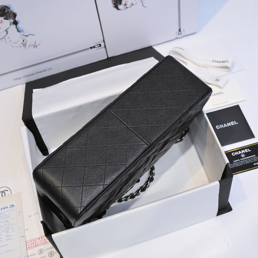 CHANEL LARGE CLASSIC HANDBAG - Image 5