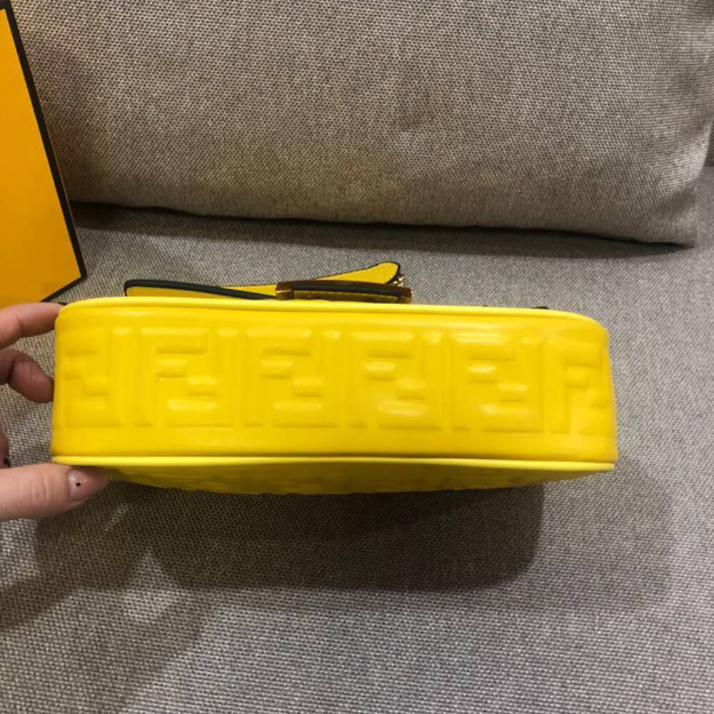Yellow Fendi Baguette Chain Midi - Image 5