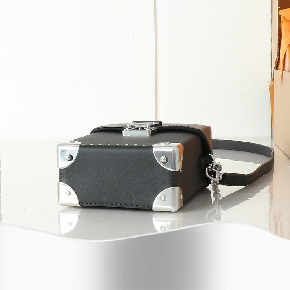 LV Camera Box Vibe - Image 5