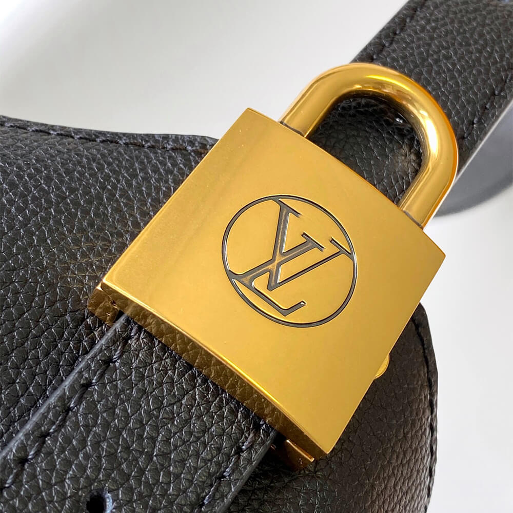 LV Low Key Hobo PM - Image 6