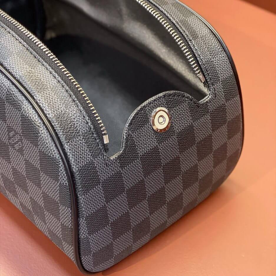 LV Dopp Kit - Image 6