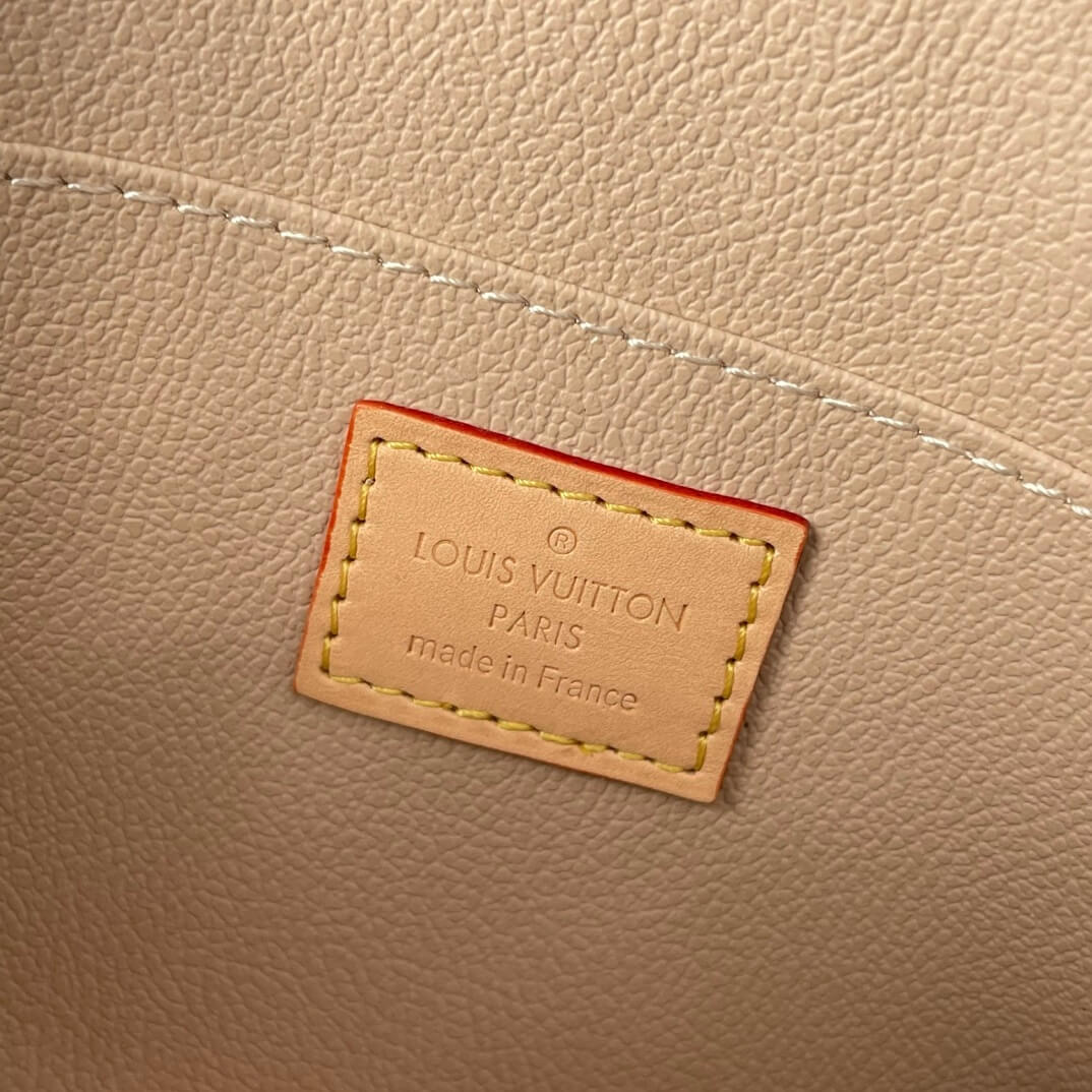 LV Cosmetic Pouch MM - Image 8