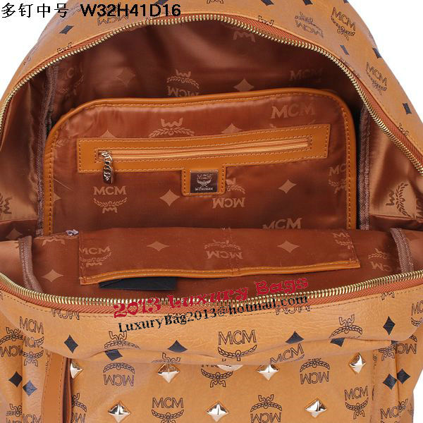 MCM Medium Stark Front Studs Backpack MC4238 Wheat MCM Medium Stark Front Studs Backpack MC4238 Wheat