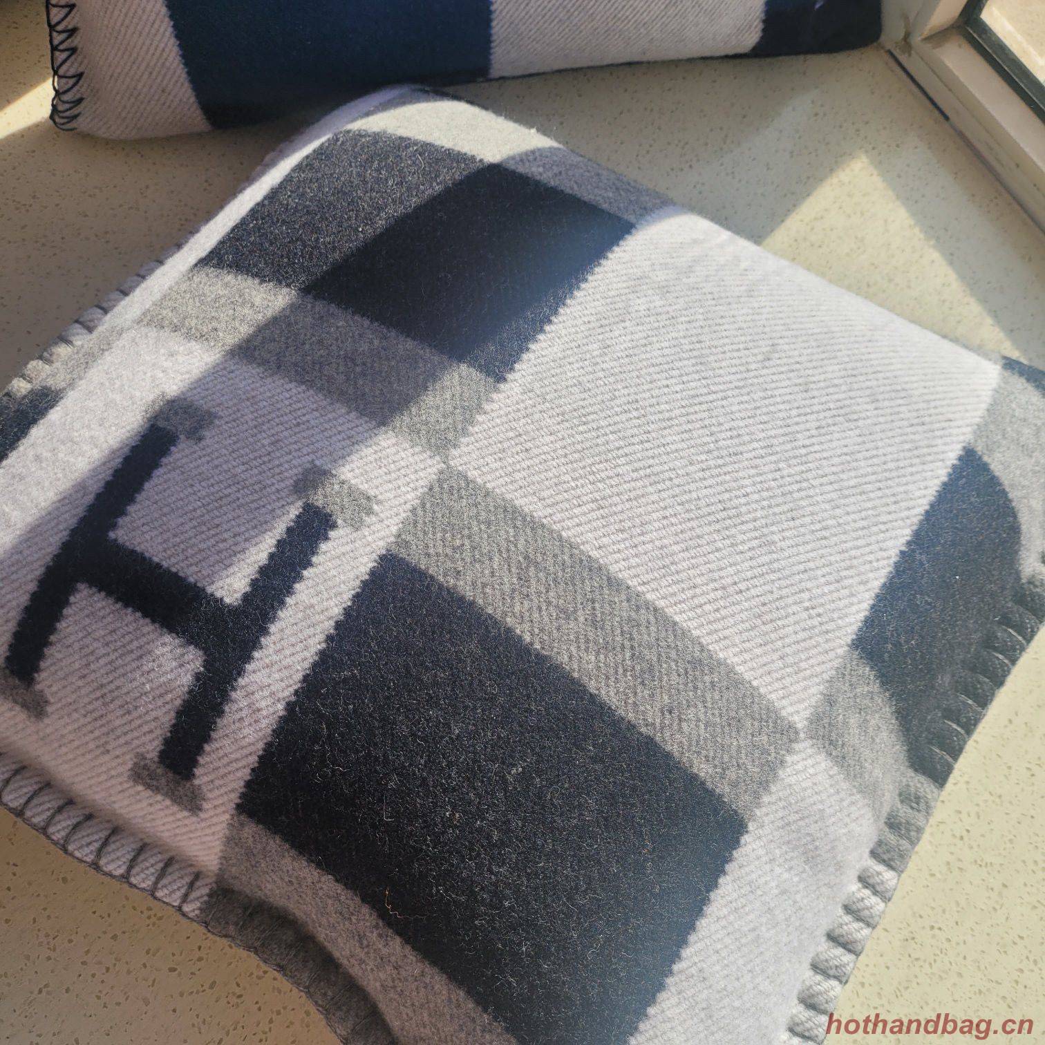 Hermes Pillow 18234 Gray Hermes Pillow 18234 Gray