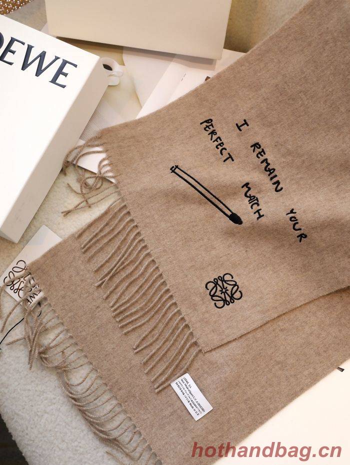 Loewe Scarf LOC00008 Loewe Scarf LOC00008