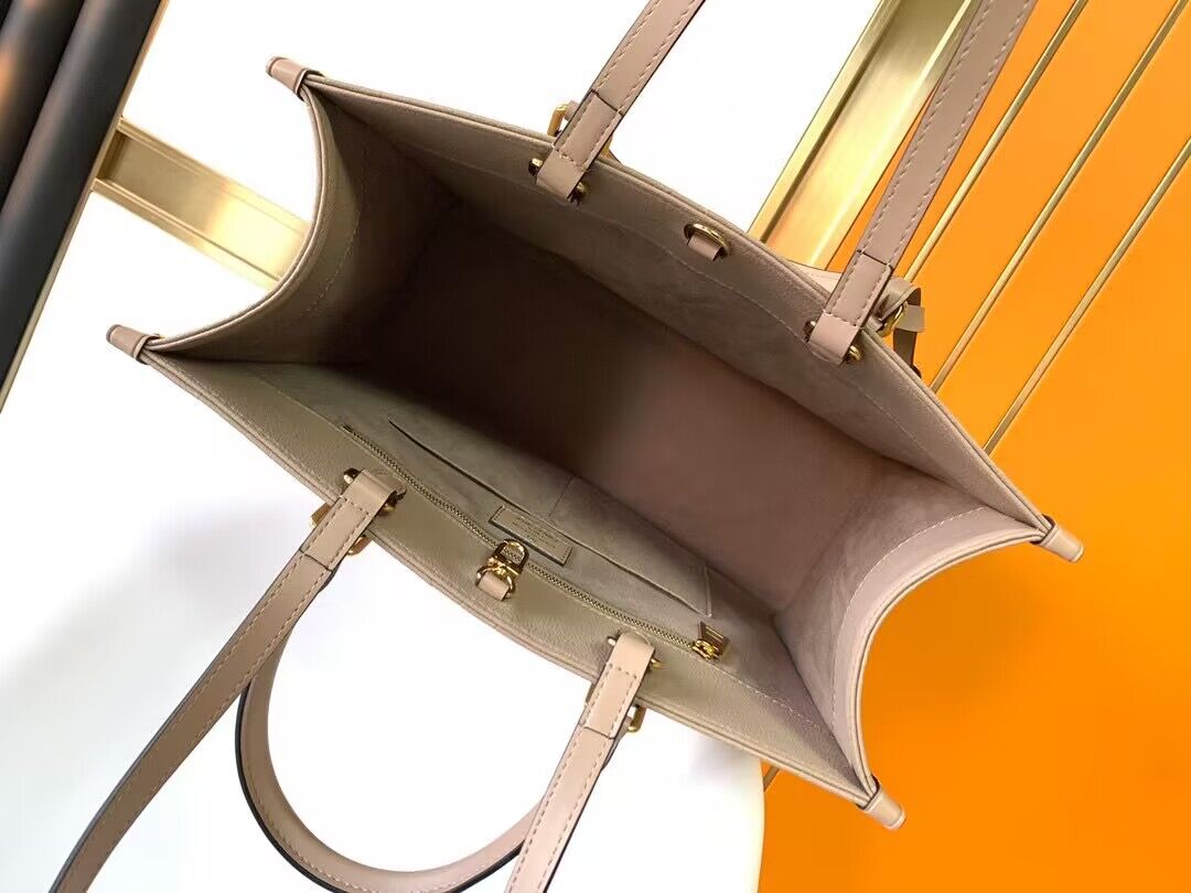 Louis Vuitton OnTheGo MM M46601 Gray Louis Vuitton OnTheGo MM M46601 Gray