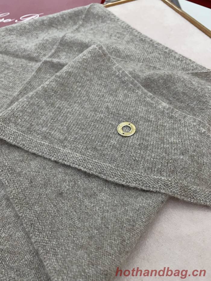 Loro Piana Scarf LPC00031 Loro Piana Scarf LPC00031