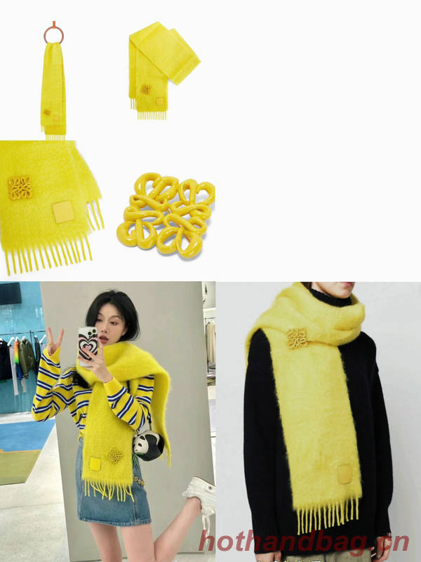 Loewe Scarf LOC00017 Loewe Scarf LOC00017
