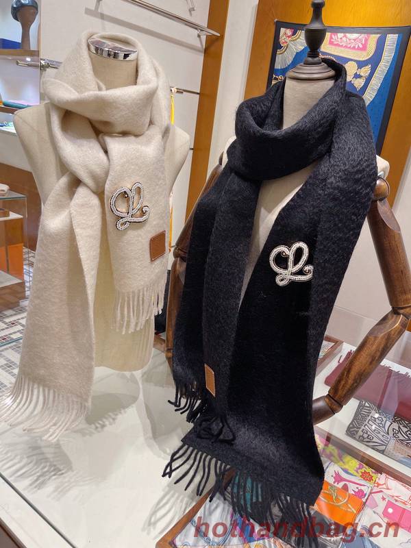 Loewe Scarf LOC00021 Loewe Scarf LOC00021