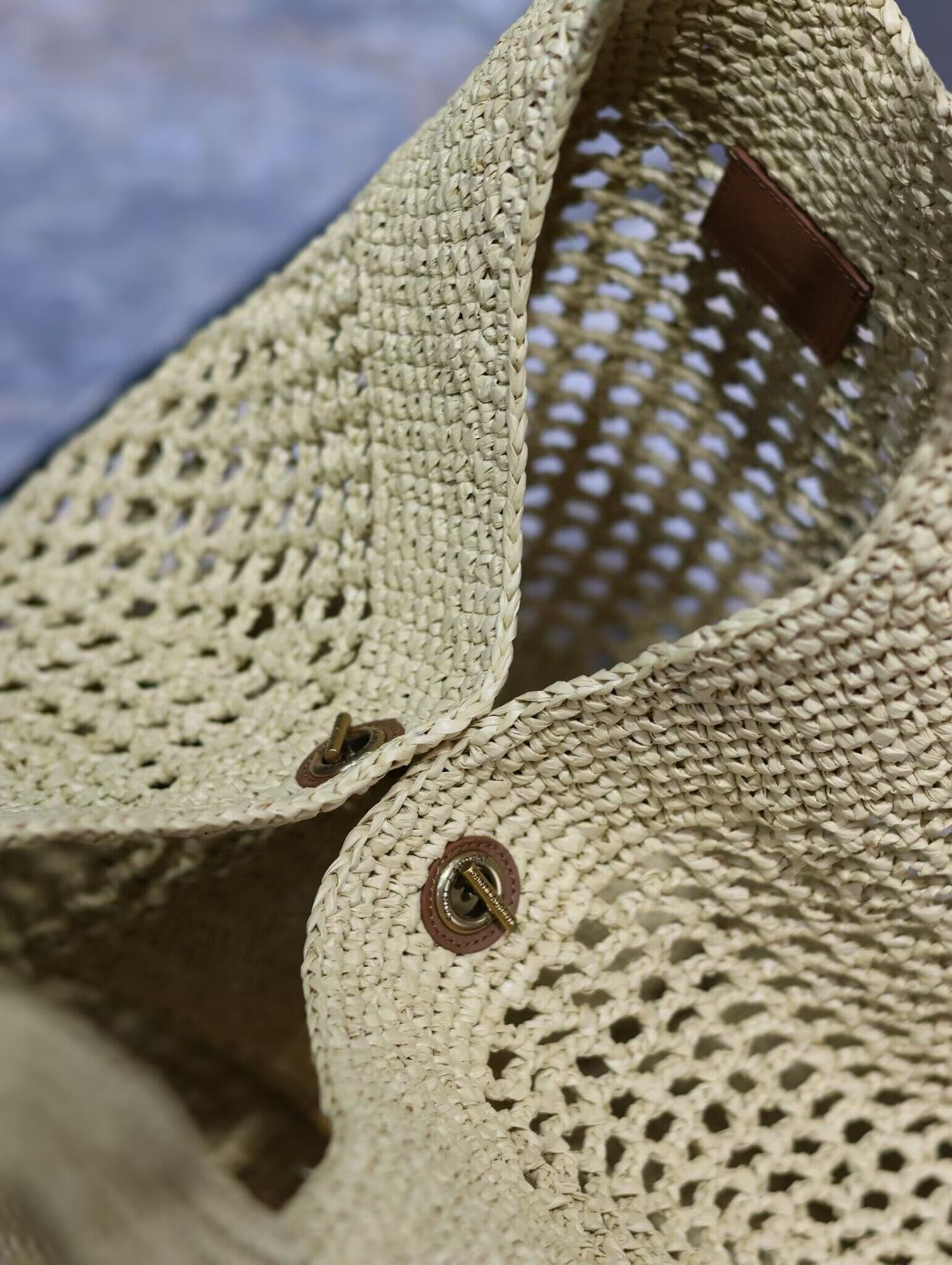 Yves Saint Laurent ICARE IN RAFFIA 698651 Apricot Yves Saint Laurent ICARE IN RAFFIA 698651 Apricot