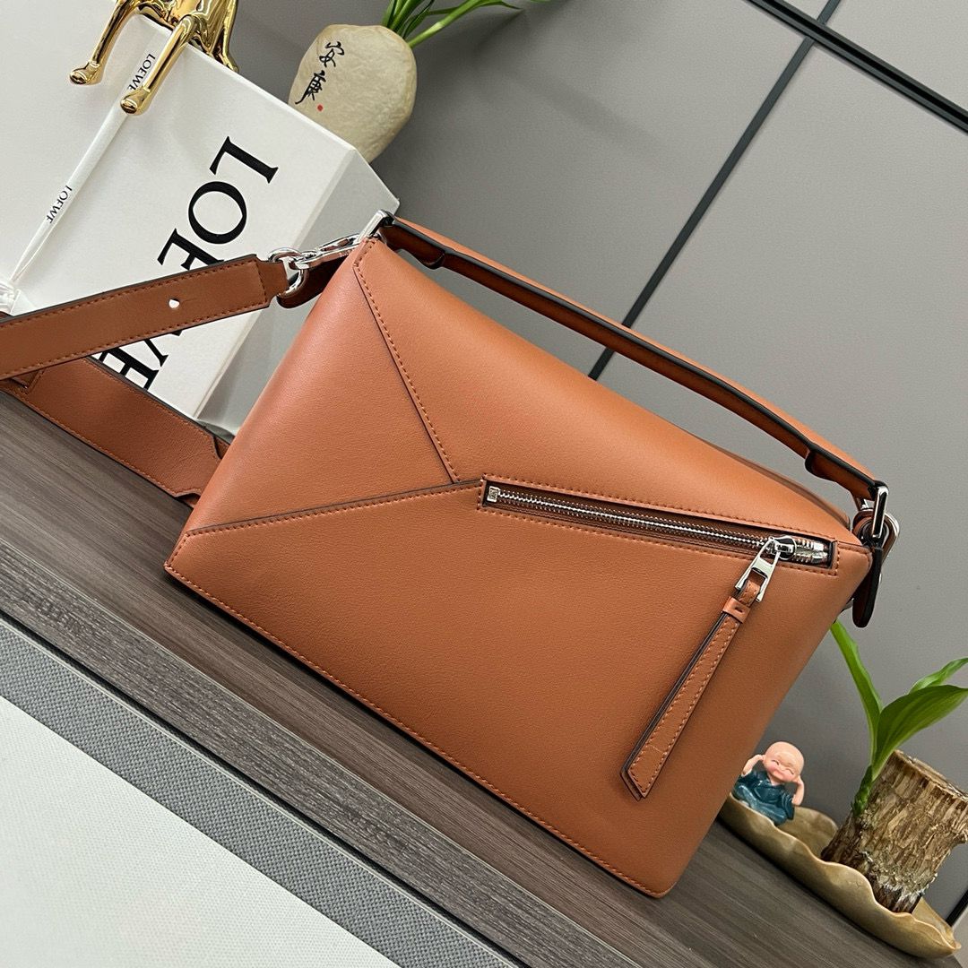 Loewe Medium Puzzle Bag Original Leather 62329 brown Loewe Medium Puzzle Bag Original Leather 62329 brown