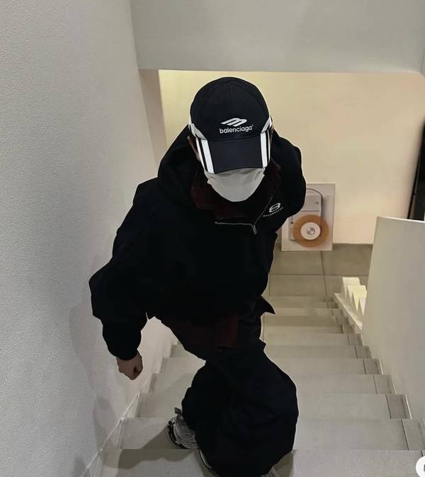 Balenciaga Hat BAH00177-2 Balenciaga Hat BAH00177-2