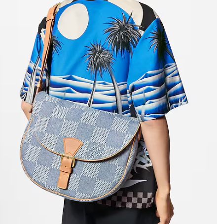 Louis Vuitton Montsouris Messenger MM N40743 Blue Louis Vuitton Montsouris Messenger MM N40743 Blue