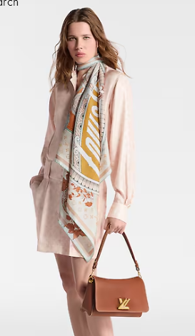 Louis Vuitton Soft Twist M24640 Cognac Louis Vuitton Soft Twist M24640 Cognac