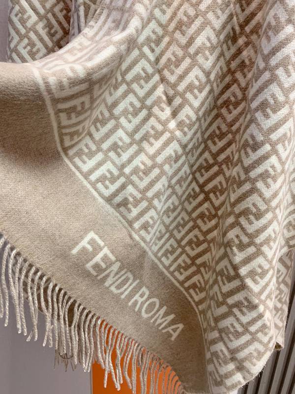 Fendi Cloak FDC00130 Fendi Cloak FDC00130