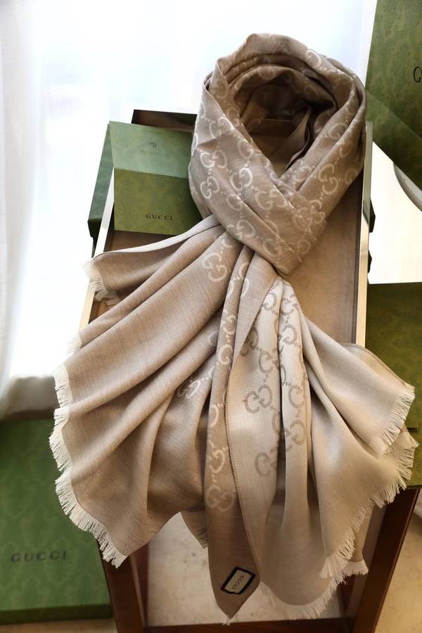 Gucci Scarf GUC00362 Gucci Scarf GUC00362