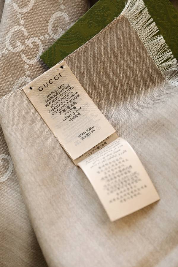 Gucci Scarf GUC00362 Gucci Scarf GUC00362