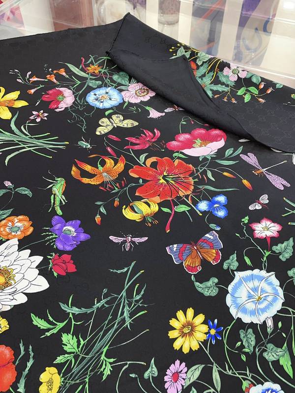 Gucci Scarf GUC00366 Gucci Scarf GUC00366